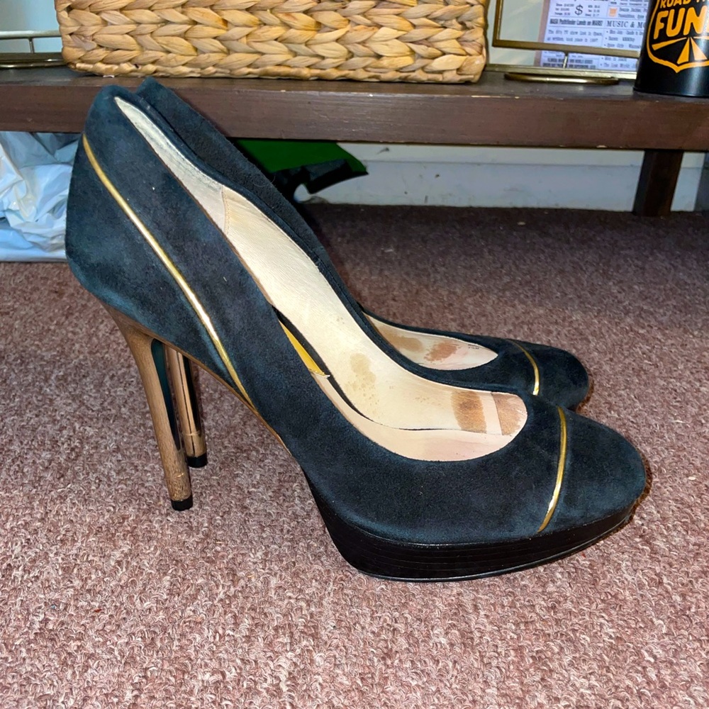COPY - MICHAEL Michael Kors Sude & Gold Heels